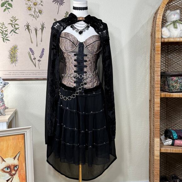 Velvet Lace Bustier Top Steampunk Sexy Goth Dark Coquette Vampire Victorian 34 - Picture 1 of 7